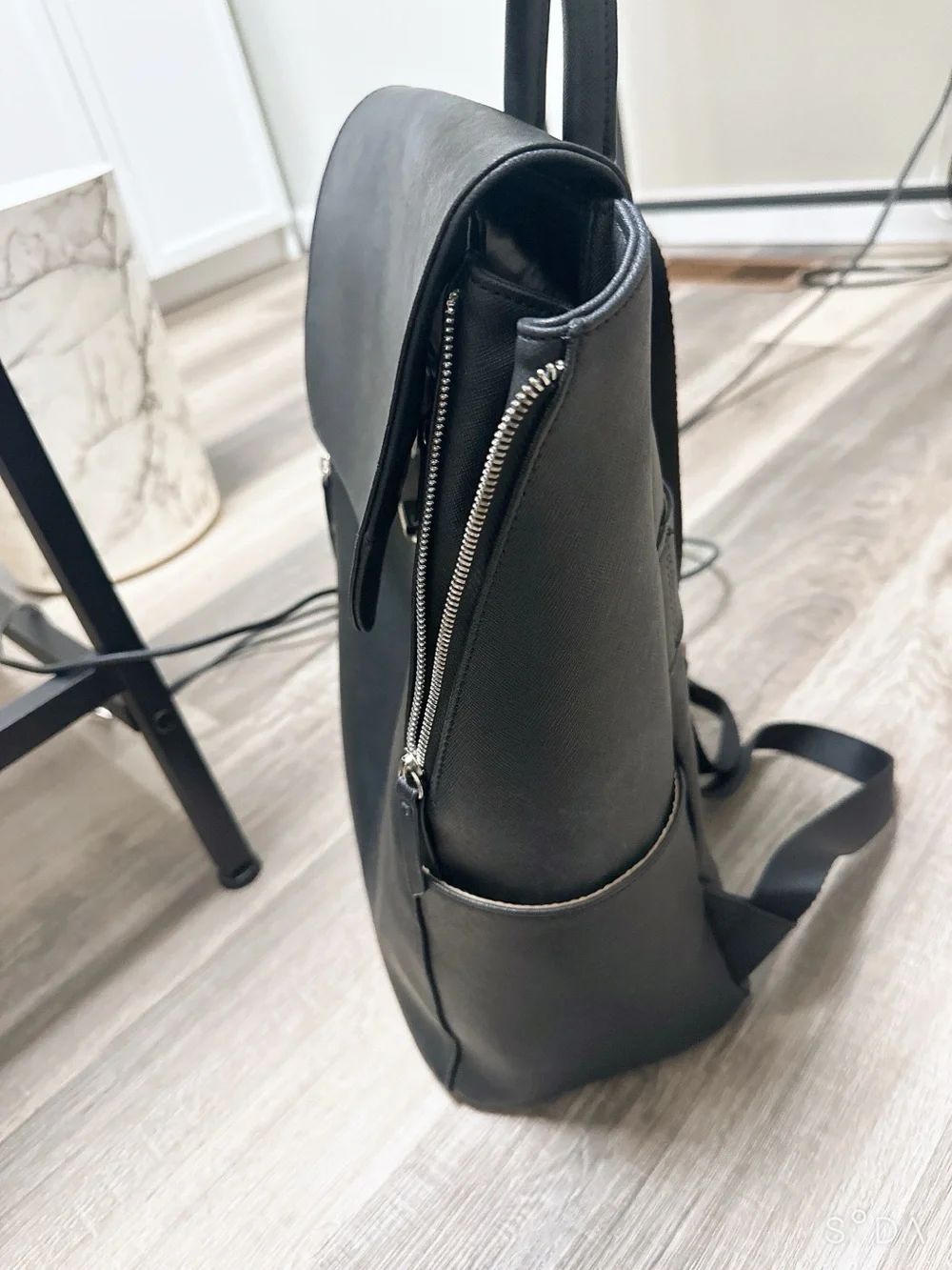 Samsonite Black Minimalist Laptop Backpack Work Travel Commuter Bag